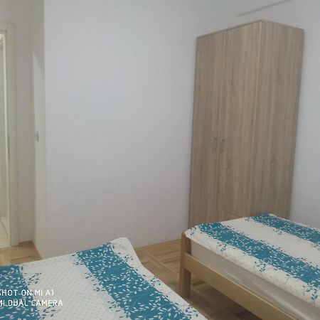 Tea Apartment Kumanovo Buitenkant foto