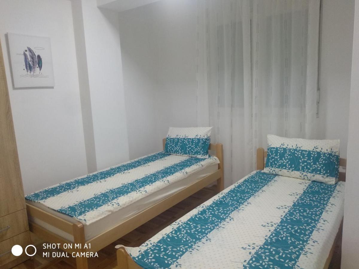 Tea Apartment Kumanovo Buitenkant foto